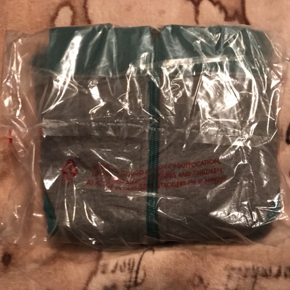 🖤NWT HANNA ANDERSSON STAR WARS BOBA FETT FRENCH TERRY HOODIE SZ 3 (90)🖤 - Picture 3 of 3